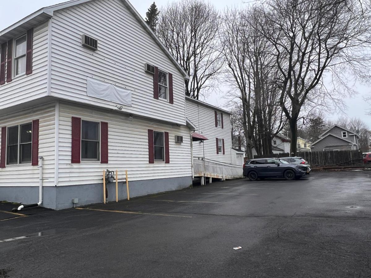 Oswego Inn Exterior foto
